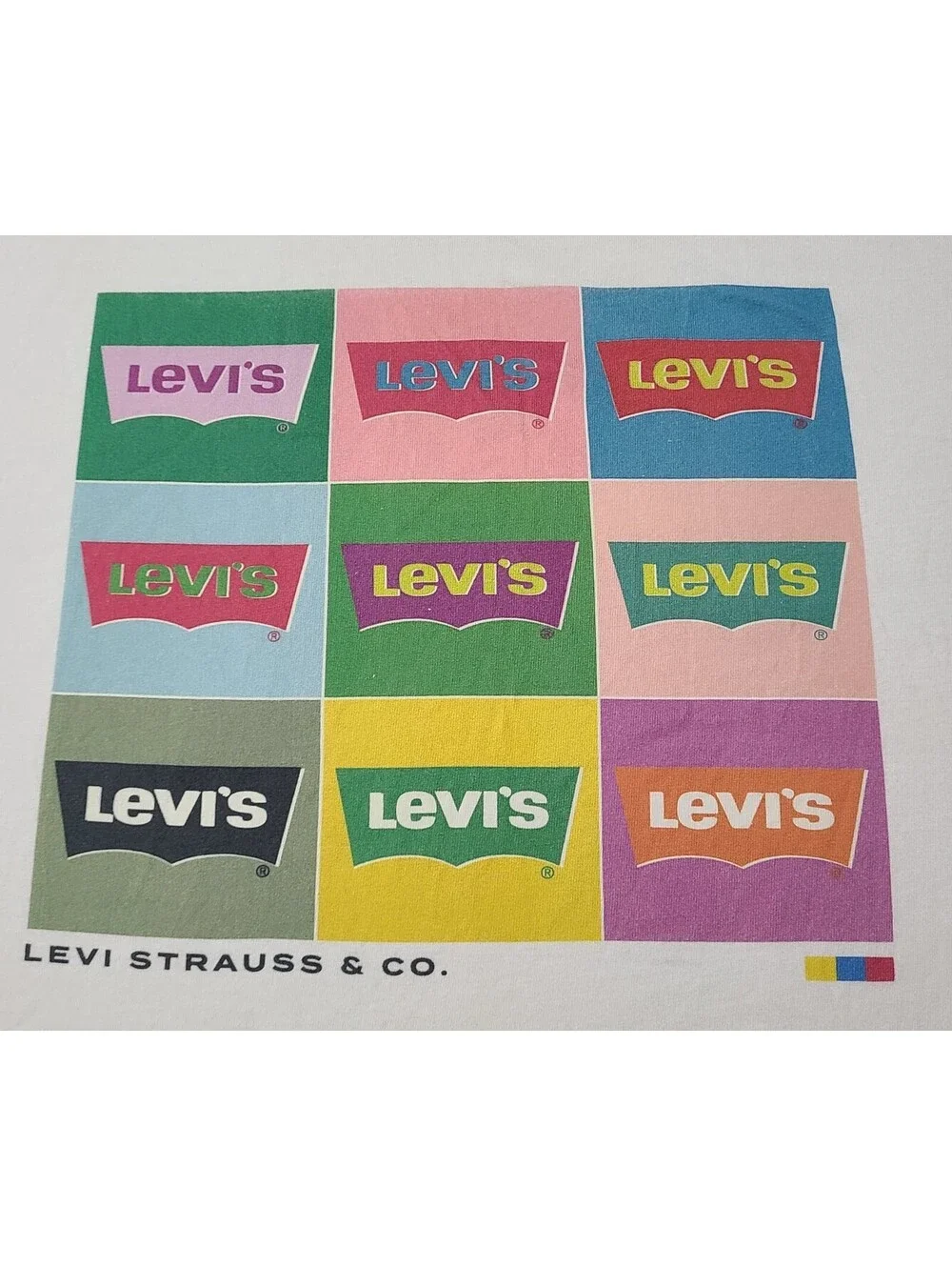 Levi Strauss & Co Logo Shirt Mens Sz 2XL White Y2K Crew Neck 100% Cotton Summer